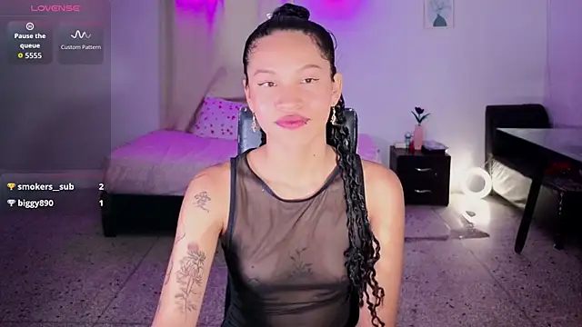 Snapshot of Peggy_Funn chatting on 10.02.25 Peggy Funn online show from 10.02.25