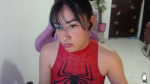 Snapshot of littleangel1_m chatting on 10.28.25 littleangel1 m online show from 10.28.25