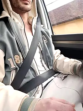 Zeefy online show from 02.02.25