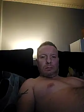 walker1979 online show from 10.18.25