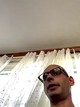 hailzeffn online show from 09.28.25