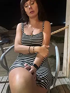 therealbeverlycious online show from 12.10.24