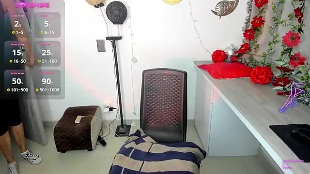  cristal ayala online show from 01.10.25