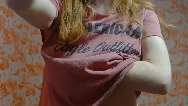 strawberrysmoothie online show from 01.17.25