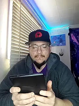 Snapshot of Spunonymous chatting on 02.28.25 Spunonymous online show from 02.28.25