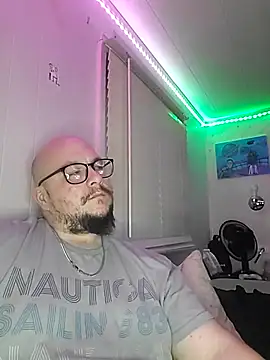 Snapshot of Spunonymous chatting on 03.15.25 Spunonymous online show from 03.15.25