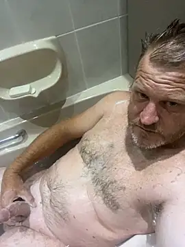 Snapshot of sexycouple109 chatting on 01.09.25 sexycouple109 online show from 01.09.25