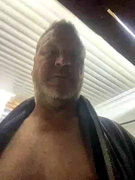 Snapshot of sexycouple109 chatting on 11.02.25 sexycouple109 online show from 11.02.25