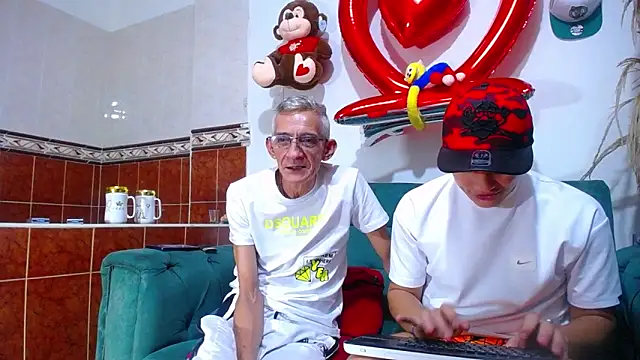 Leon hot X online show from 02.16.25