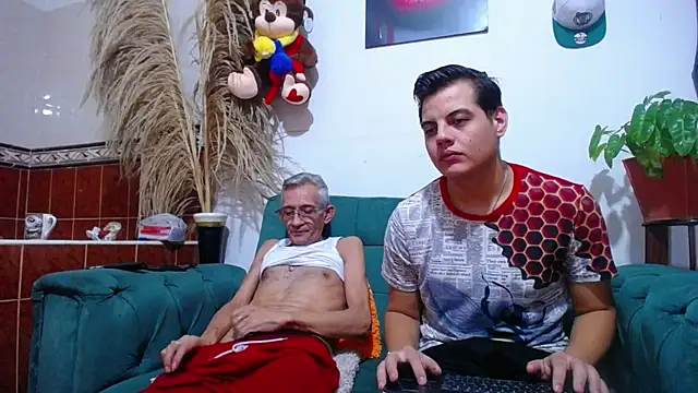 Leon hot X online show from 03.01.25