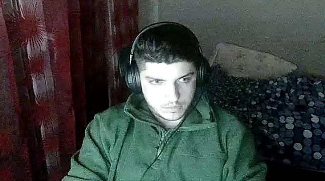 Snapshot of BoiWhore chatting on 01.02.25 BoiWhore online show from 01.02.25