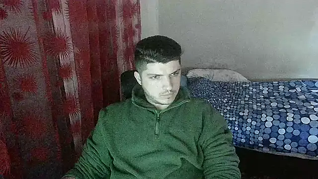 Snapshot of BoiWhore chatting on 01.03.25 BoiWhore online show from 01.03.25