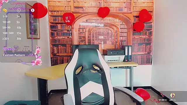 khiara moretti online show from 02.17.25