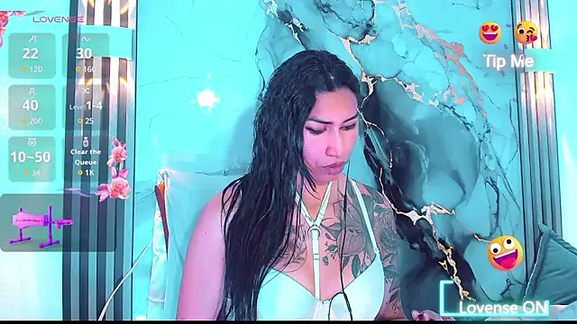 khiara moretti online show from 01.13.26