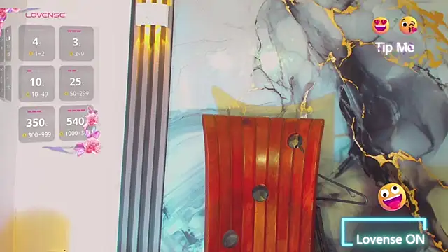 khiara moretti online show from 03.14.26