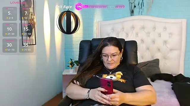 MsJossie online show from 04.07.26