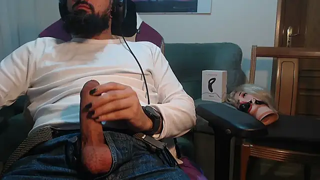 master4subslut online show from 12.25.24