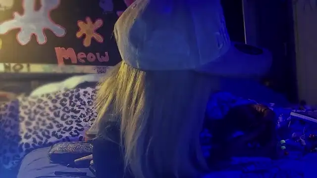 watermellonpussy online show from 02.16.25