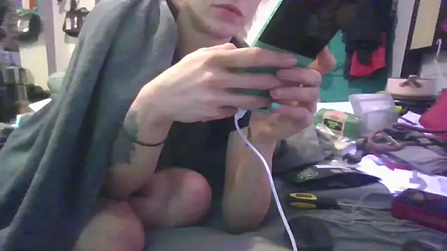 Snapshot of watermellonpussy chatting on 06.17.26 watermellonpussy online show from 06.17.26