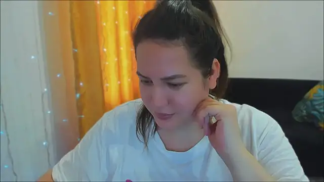  madalexa  online show from 11.02.25