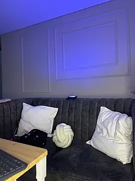 GabriellaFerrer online show from 11.13.25