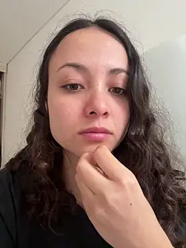 Megan Rodrigo online show from 05.19.26