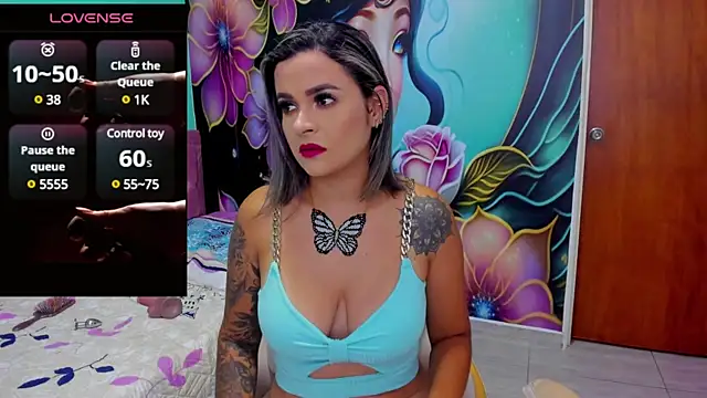 Snapshot of mia_bigtits17 chatting on 03.09.25 mia bigtits17 online show from 03.09.25