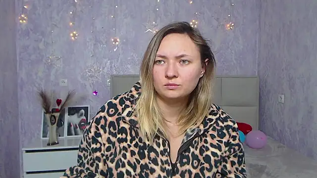 SallyVerda online show from 01.15.25