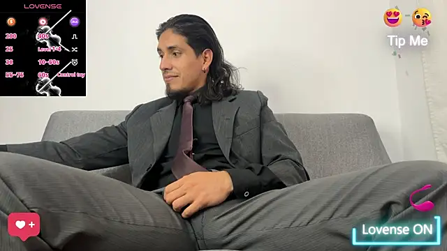 Tom blunt96 online show from 10.16.25