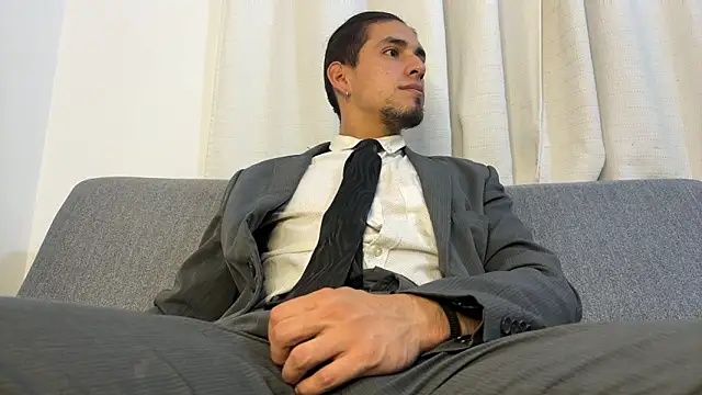 Tom blunt96 online show from 02.28.26