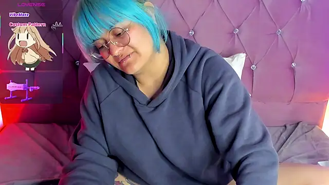 lucky-leah online show from 02.25.25