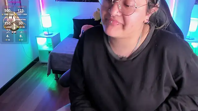 lucky-leah online show from 11.28.25