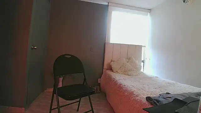 Snapshot of arteverena chatting on 03.01.25 arteverena online show from 03.01.25