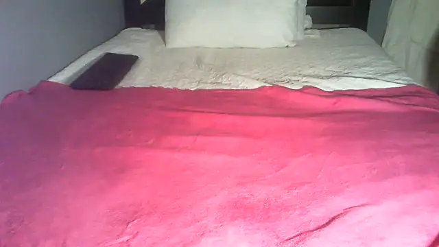 Esona5 online show from 12.14.25