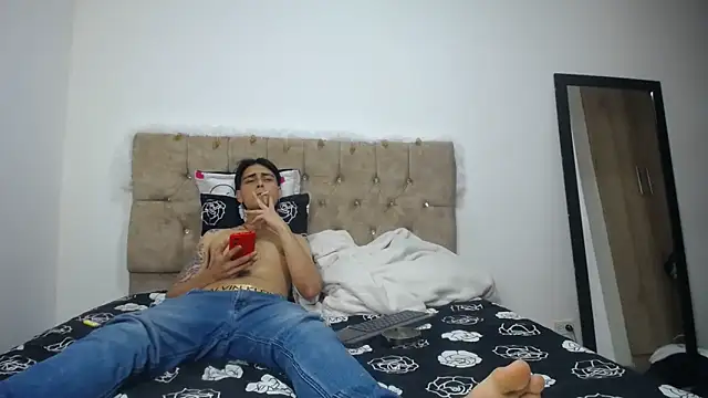 Amanda Jampiher online show from 12.08.24