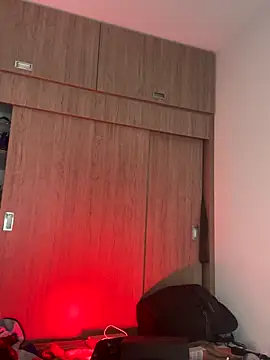 Ambar R0SSE online show from 09.18.25