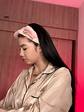 Ambar R0SSE online show from 10.01.25