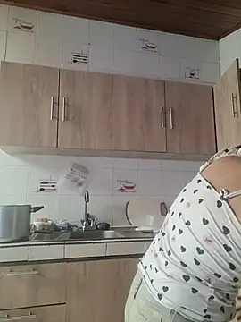 Snapshot of NATALIA_MAGICK chatting on 10.28.25 NATALIA MAGICK online show from 10.28.25