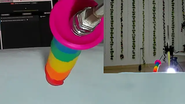 Daki Ume  online show from 10.30.25