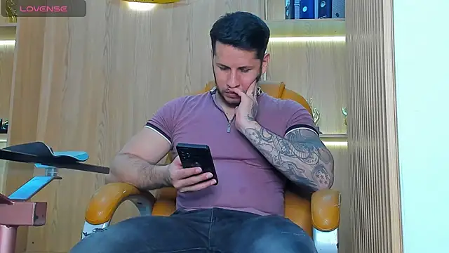 George Diesell online show from 10.30.25