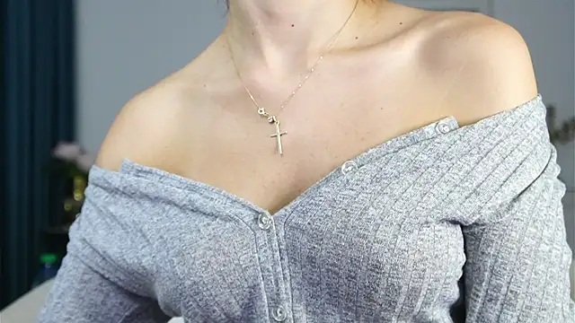 ivyleague  online show from 10.09.25