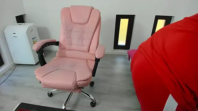 Dyana Kaylinn online show from 09.16.25