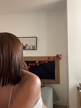 Snapshot of Susi_bell chatting on 02.06.25 Susi bell online show from 02.06.25