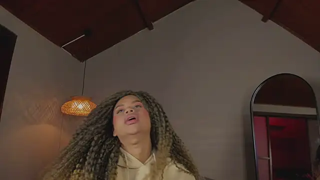 nayah   online show from 03.17.25