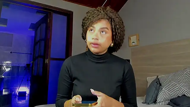 nayah   online show from 10.21.25