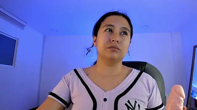  Natalie18 online show from 11.06.25