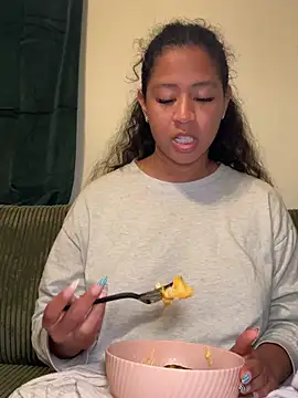 VanessaBling online show from 03.08.26