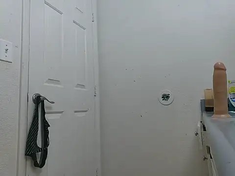 Snapshot of Fuckmyassg00d chatting on 02.09.25 Fuckmyassg00d online show from 02.09.25