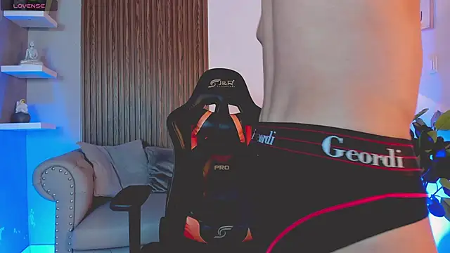 Snapshot of Jotastevensxx chatting on 10.24.25 Jotastevensxx online show from 10.24.25