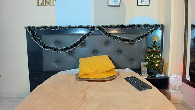 Jotastevensxx online show from 12.18.25